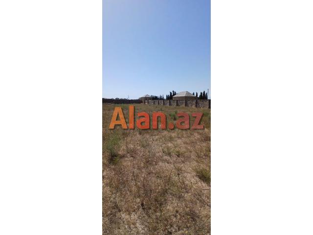 Buzovnada torpaq sahəsi satılır