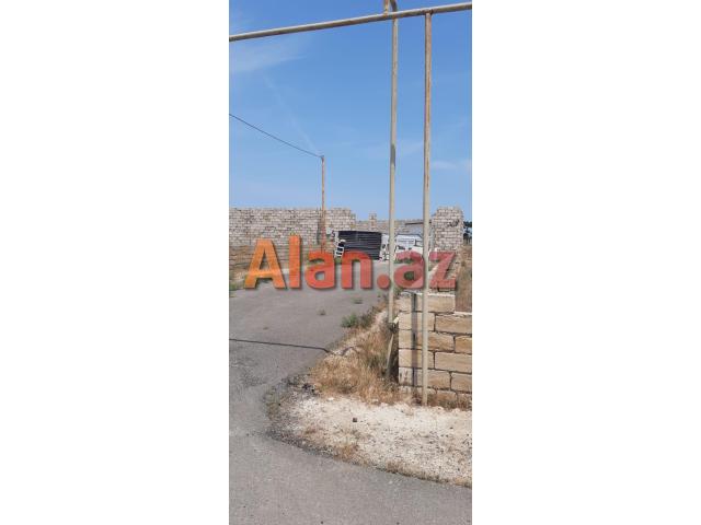 Buzovnada torpaq sahəsi satılır