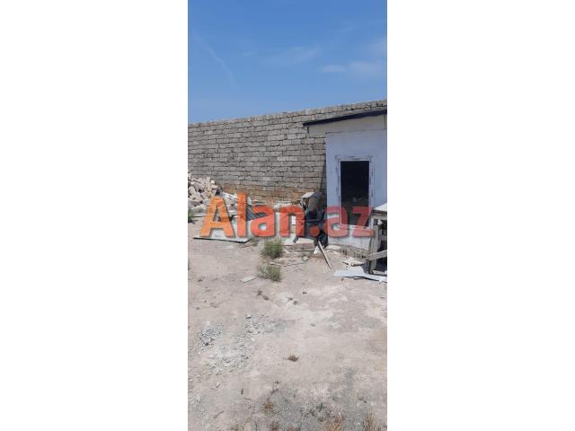 Buzovnada torpaq sahəsi satılır