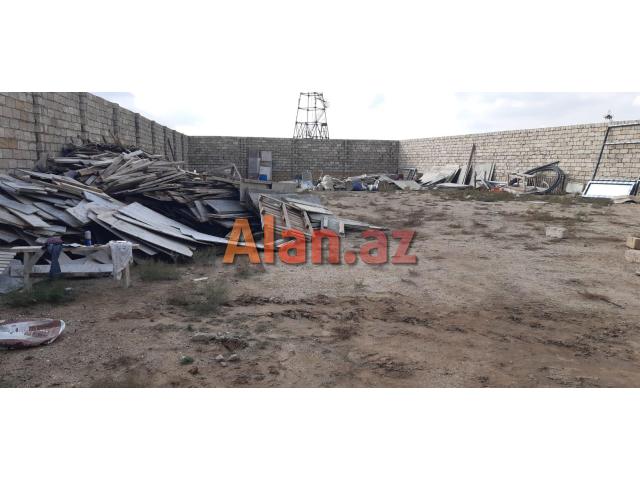 Buzovnada torpaq sahəsi satılır