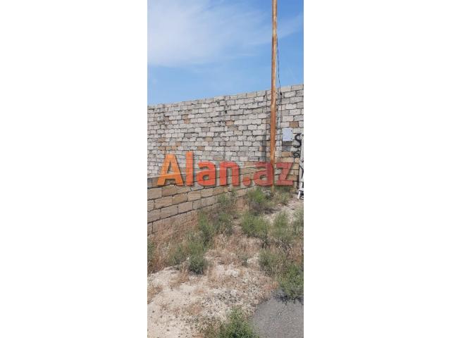 Buzovnada torpaq sahəsi satılır