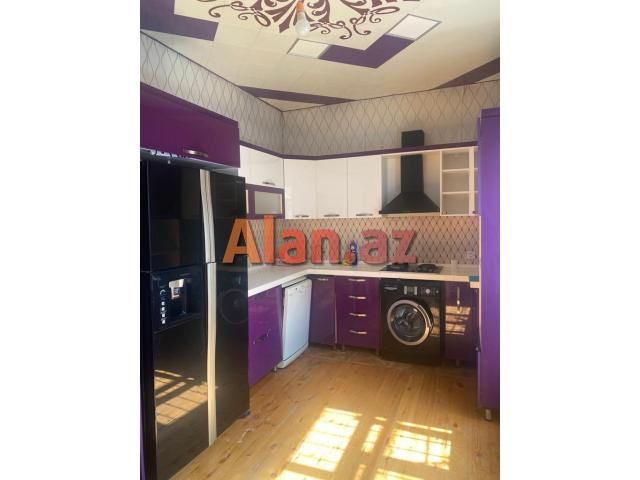 Albalıda həyət evi satılır