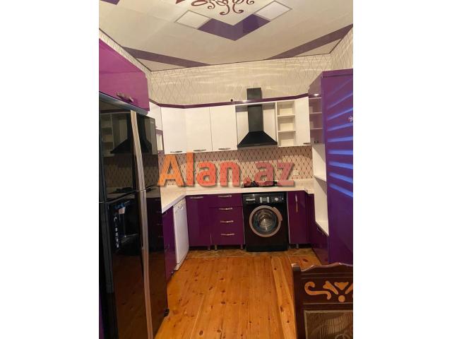 Albalıda həyət evi satılır