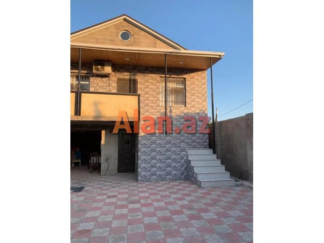 Albalıda həyət evi satılır