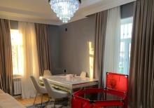 Albalıda həyət evi satılır