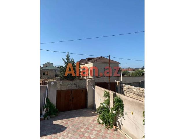 Albalıda həyət evi satılır