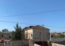 Albalıda həyət evi satılır