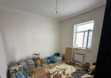 Buzovna-Mərdəkan yolunda həyət evi satılır