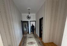 Buzovna-Mərdəkan yolunda həyət evi satılır