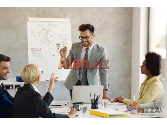 Məlumat meneceri işi təklif edirik