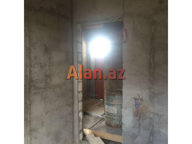 tecili 4 otaqli heyet evi