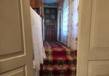 Buzovna-Maştağa yolunda həyət evi satılır