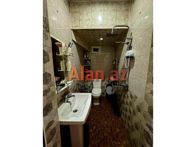 Masazırda  3 otaq  h/evi  satılır