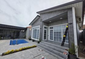 Mərdəkanda  bağ evi satılır