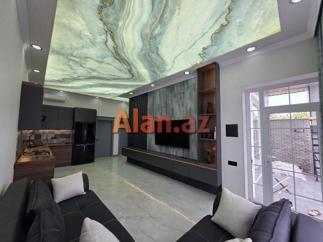 Mərdəkanda bağ evi satılır