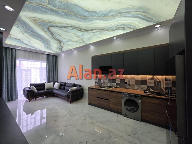 Mərdəkanda bağ evi satılır