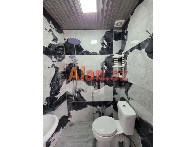 Mərdəkanda bağ evi satılır