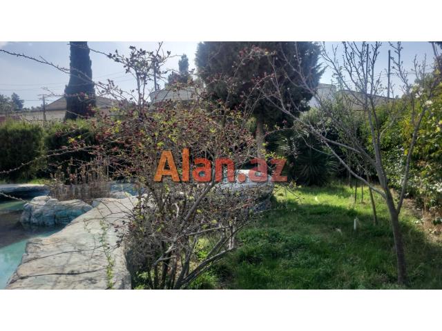 Mərdəkanda villa satılır