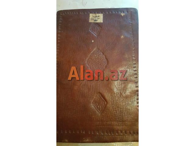 Qədmi tarixi 18 əsr əl yazma Quran kərim