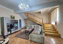 Su Tikinti Xestexana yaxınlığı  2 Mertebeli Villa satılır.