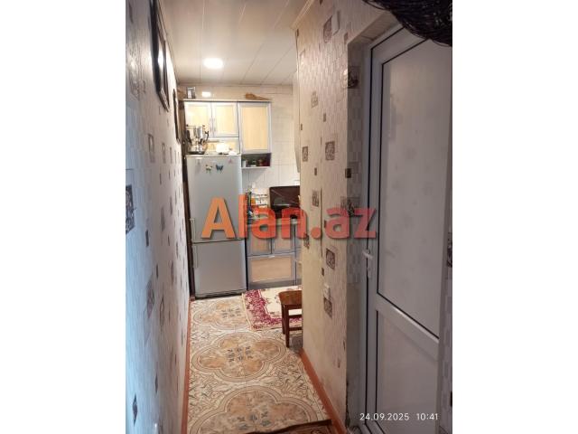 Binəqədidə 2 otaqlı heyet evi