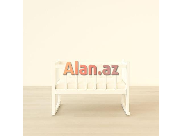 Yellənən Beşik çarpayı yani beşik