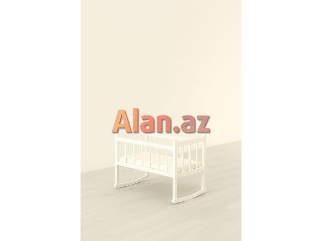 Yellənən Beşik çarpayı yani beşik