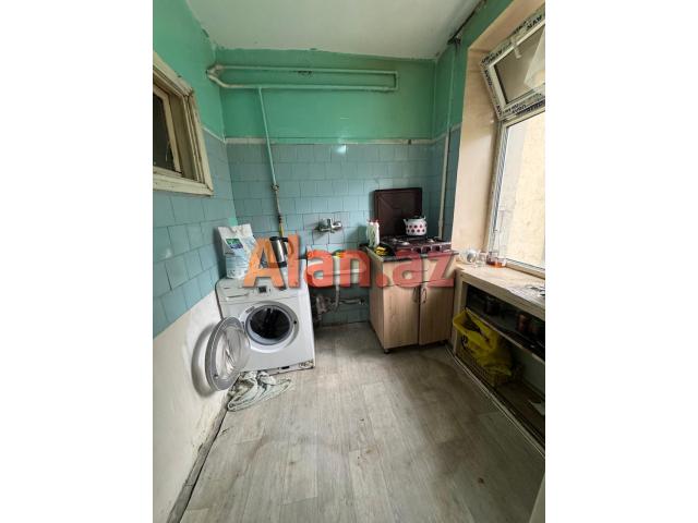 yasamalda köhnə bina satılır