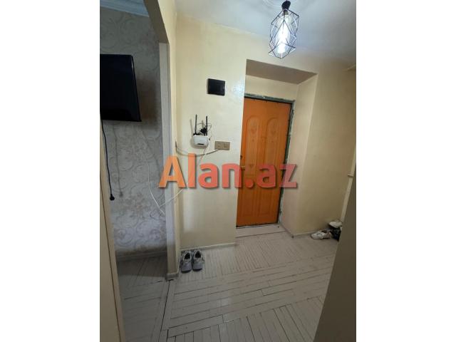 yasamalda köhnə bina satılır