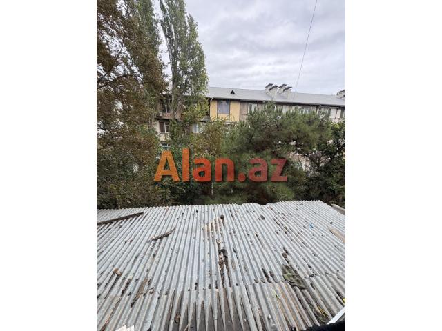 yasamalda köhnə bina satılır