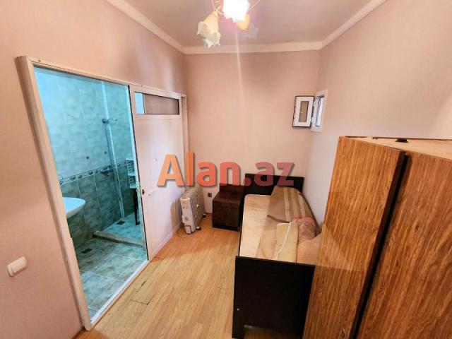 Bütün ev əşyaları satılır