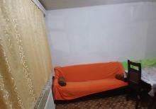 Yasamal rayonu alatava 1de 2 otaqli ev kiraye verilir