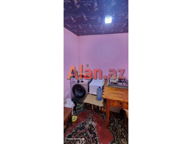 Buzovnada həyət evi satılır