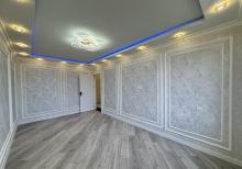 Xalqlar Dostlugu Metro yanı  Yeni Temir 4 otaqlı Menzil satılır.