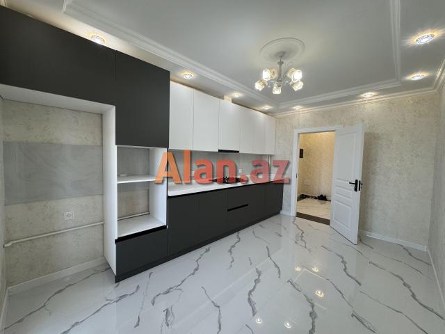 Xalqlar Dostlugu Metro yanı Yeni Temir 4 otaqlı Menzil satılır.