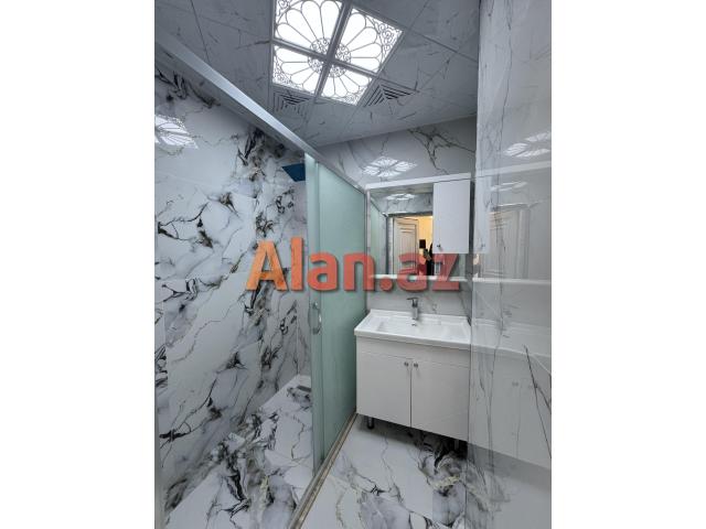 Xalqlar Dostlugu Metro yanı Yeni Temir 4 otaqlı Menzil satılır.