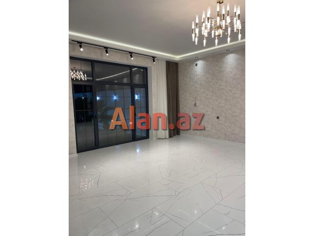 Merdekan qesebesi. Muasir Uslubda İnsaa edilmis Bag Evi satılır.