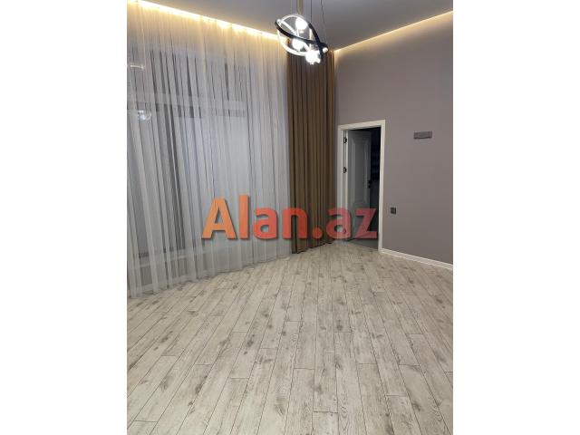 Merdekan qesebesi. Muasir Uslubda İnsaa edilmis Bag Evi satılır.