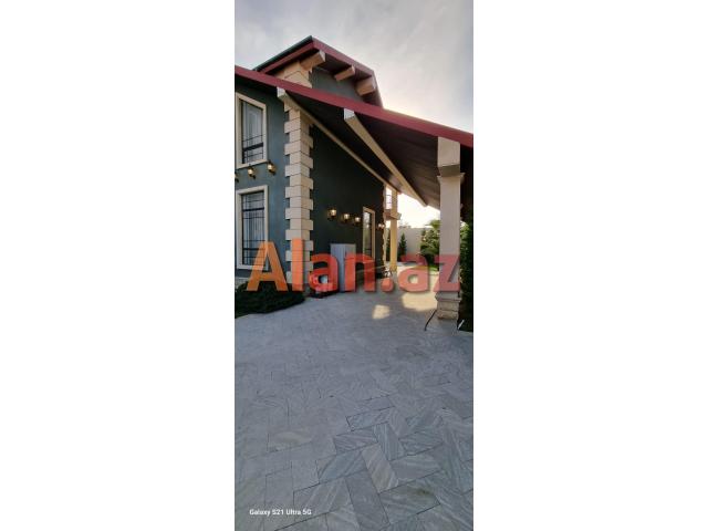 Mərdəkan yolunda villa satılır
