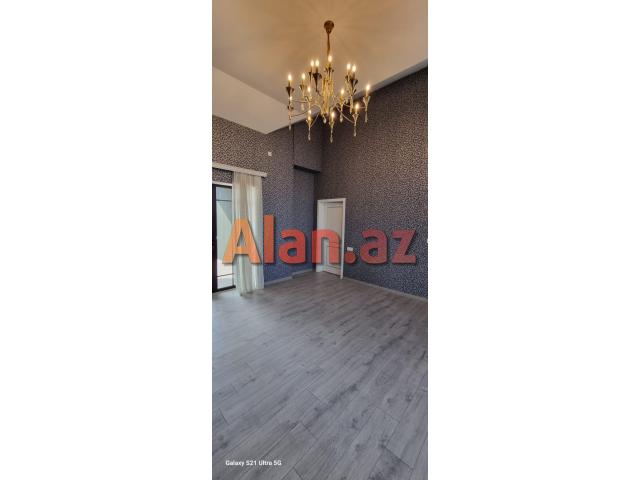 Mərdəkan yolunda villa satılır