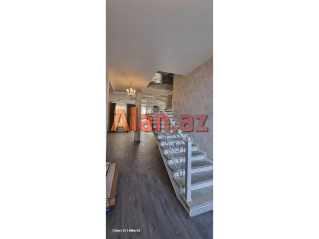 Mərdəkan yolunda villa satılır