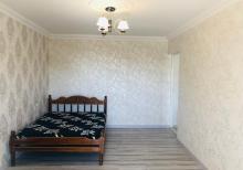 Qaraçuxurda 2 otaqlı, Əşyalı mənzil