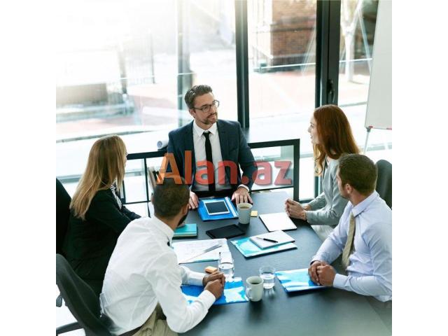 Ofis daxili menecer tələb olunur