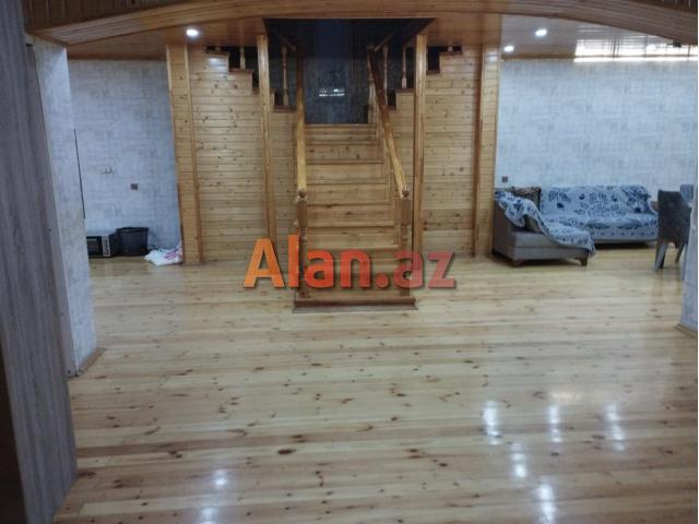 Buzovnada bağ evi satılır