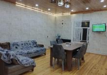 Buzovnada bağ evi satılır