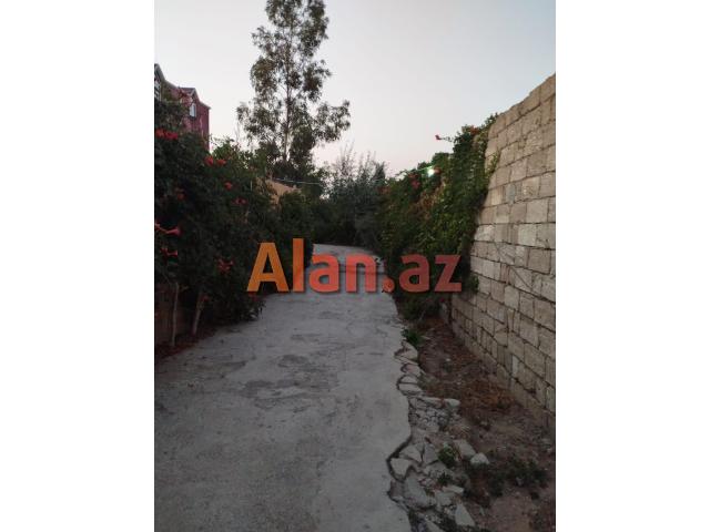 Buzovnada bağ evi satılır