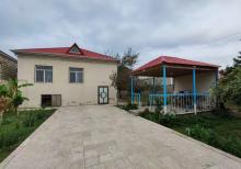 Savalanda həyət evi satılır
