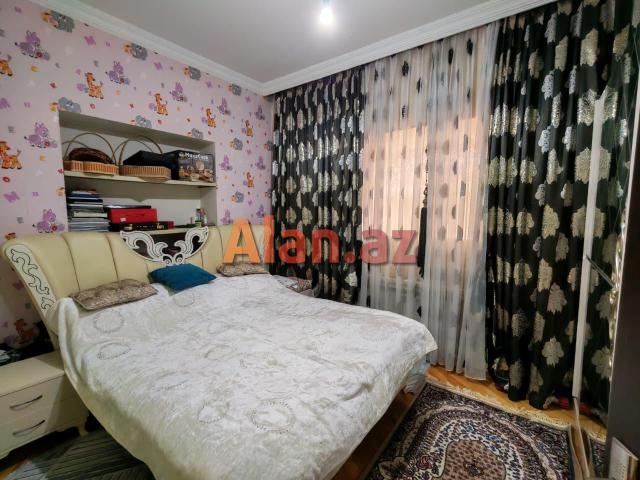 Savalanda həyət evi satılır