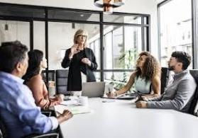 Ofis meneceri teleb olunur