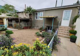 Bilgəhdə həyət evi satilir